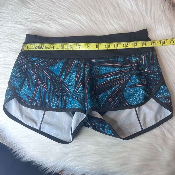 Lululemon Speed Up LowRise Lined Short 2.5”- Size 4- Palm Lace Tofino Teal/Black - Picture 7 of 11